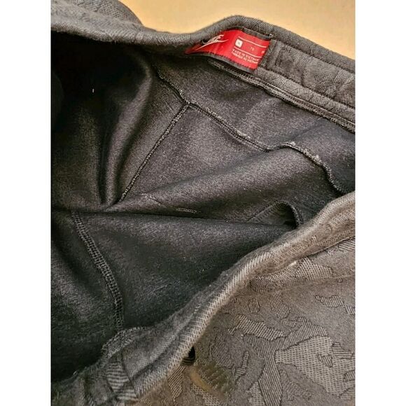Nike Tech Fleece Jacquard Pants 863515-466 Grey Camo Print Rare Size XL - Picture 9 of 16